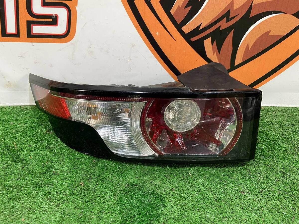 LR037711 Lampa lewa Range Rover Evoque L538 (2012-2018) używana
